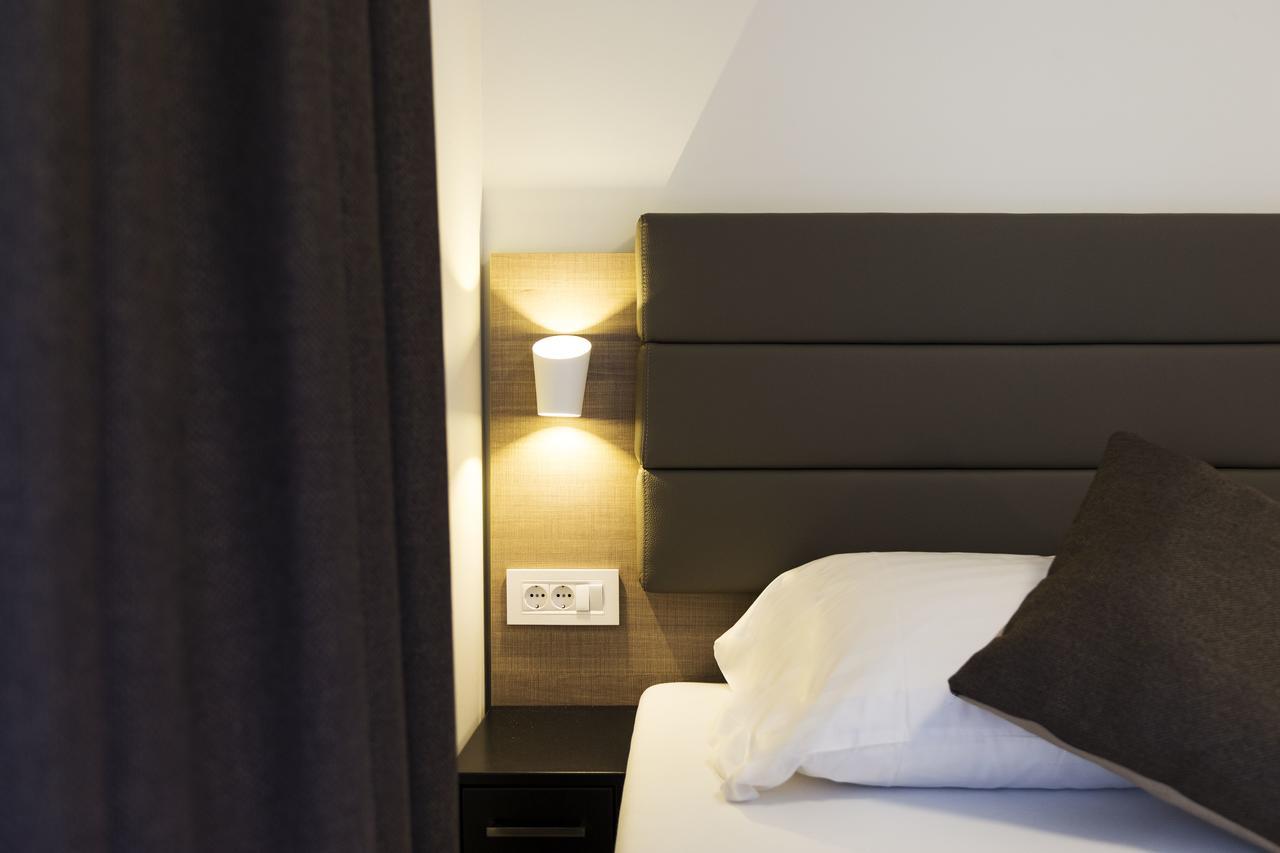Sleep & Go Self-check-in Otel