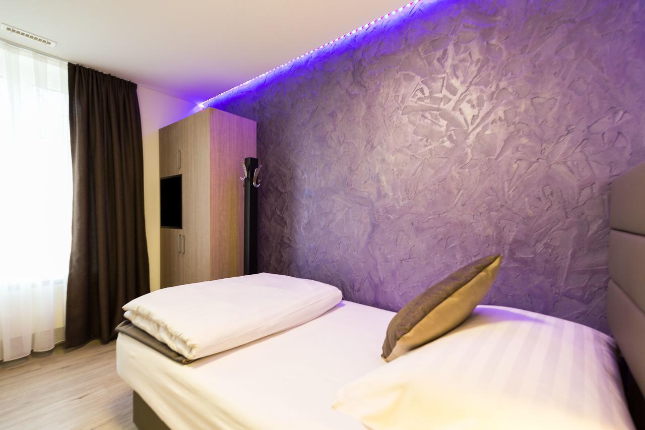 Sleep & Go Self-check-in Otel 2*